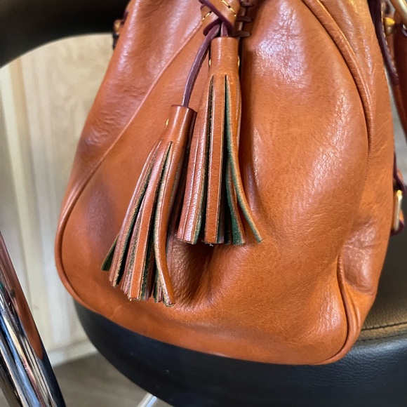 Dooney & Bourke  Florentine Satchel Leather Tote Bag natural excellent condition - Picture 2 of 16